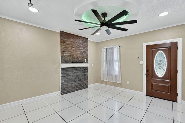 958 Conklin Street, Houston, TX 77088