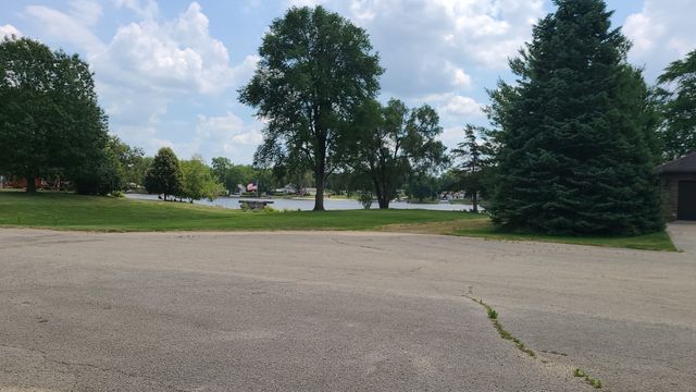 0 Rockside Drive, Dixon, IL 61021