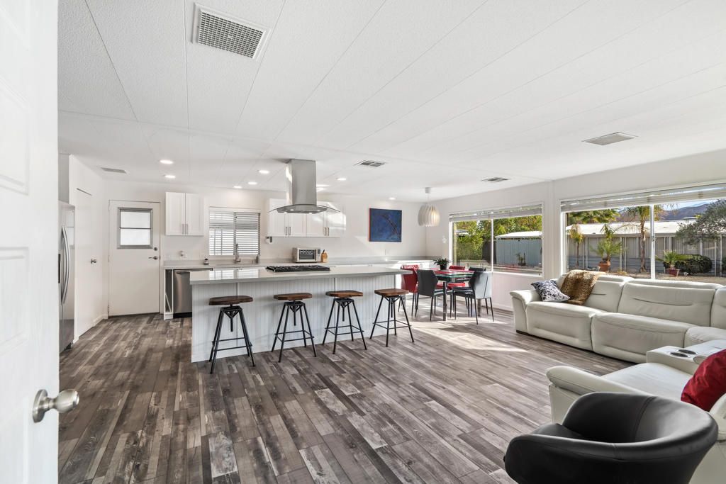 513 Cerritos Way, Cathedral City, CA 92234