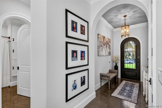 1582 Route 9W, Marlboro, NY 12542