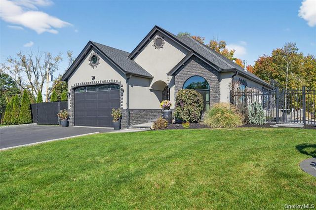 1582 Route 9W, Marlboro, NY 12542