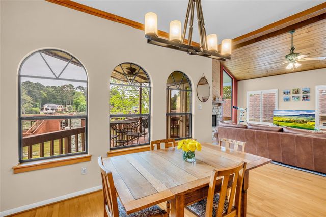 33 Harbour Point Circle, Coldspring, TX 77331
