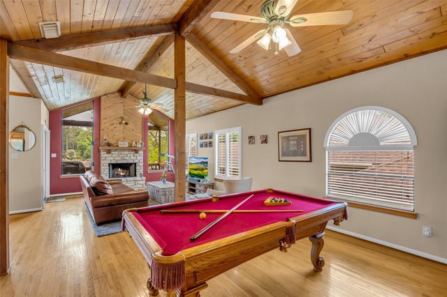 33 Harbour Point Circle, Coldspring, TX 77331