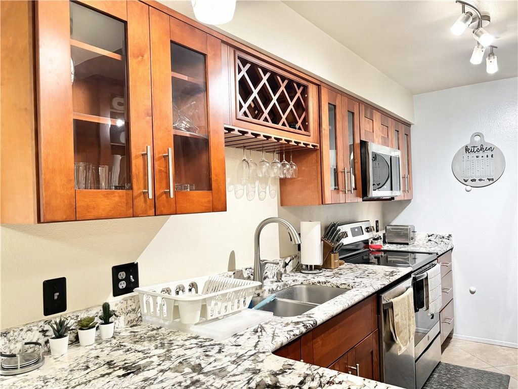 353 N Hermosa Dr, 7C1, Palm Springs, CA 92262