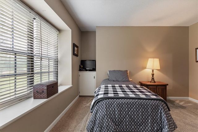 1504 S Morlan Avenue, Springdale, AR 72764