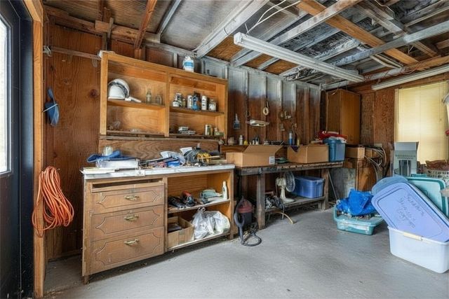 1504 S Morlan Avenue, Springdale, AR 72764