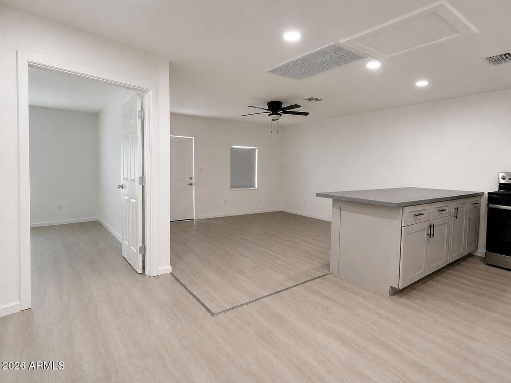 3326 W MARICOPA Street, Phoenix, AZ 85009 — photo 3