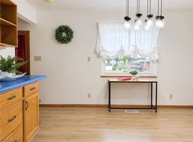 1054 West Virginia Avenue, Parkersburg, WV 26104