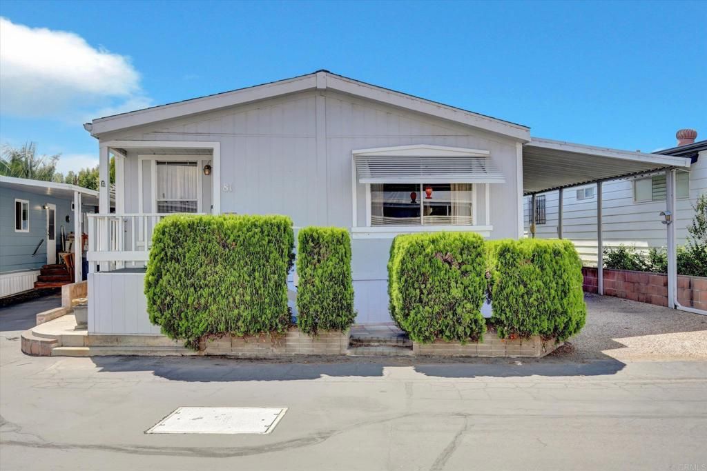 81 Seagull Lane, Oceanside, CA 92057 — exterior