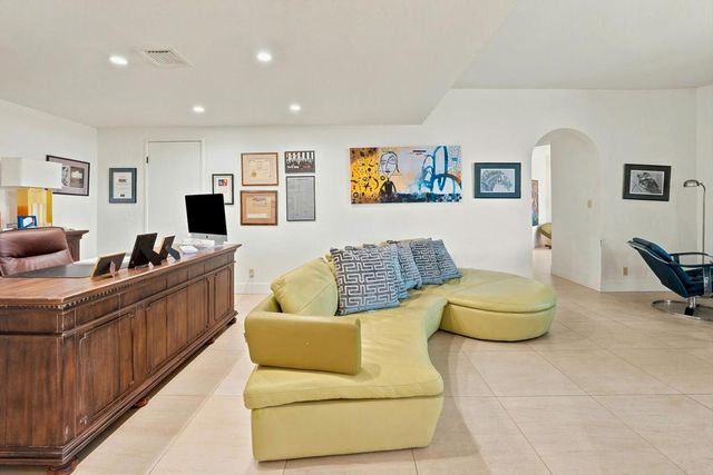900 Island Drive 703, Rancho Mirage, CA 92270
