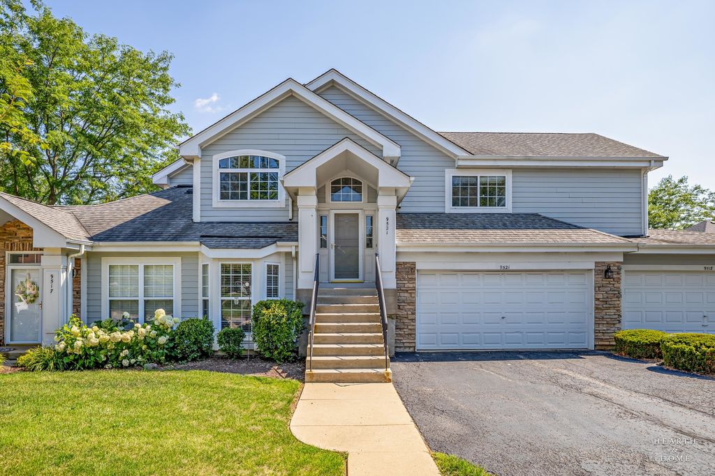 9521 Georgetown Lane, Crystal Lake, IL 60014