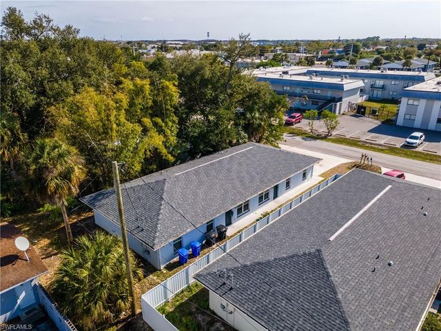 2405 Maple AVE, Fort Myers, FL 33901