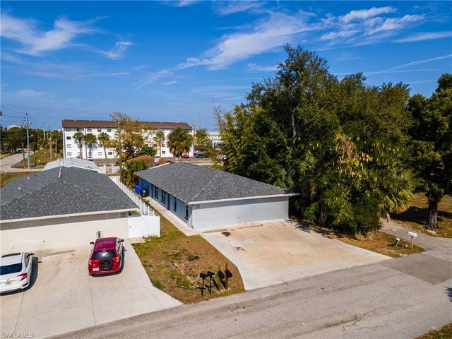 2405 Maple AVE, Fort Myers, FL 33901