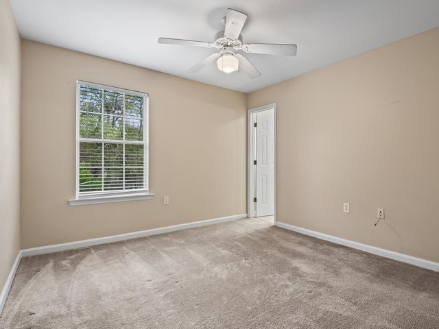 2738 W Tharpe St Apt 304, Tallahassee, FL 32303