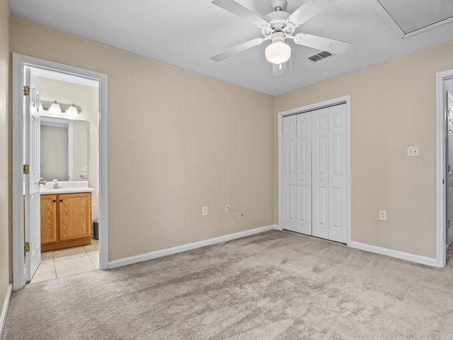 2738 W Tharpe St Apt 304, Tallahassee, FL 32303
