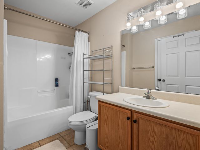 2738 W Tharpe St Apt 304, Tallahassee, FL 32303