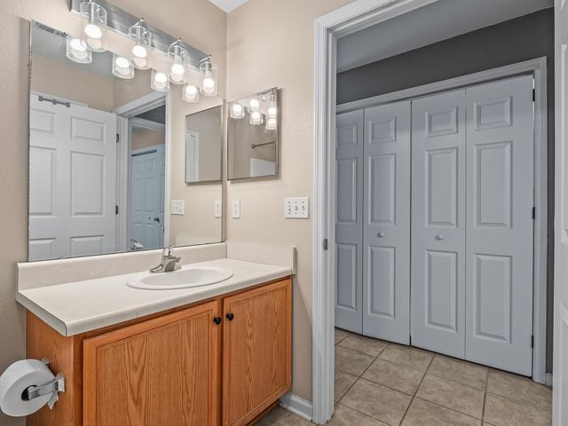 2738 W Tharpe St Apt 304, Tallahassee, FL 32303