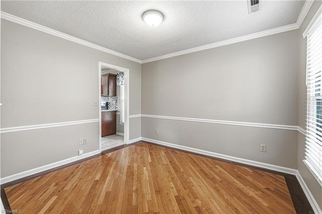 1713 Avenbury Court, Kernersville, NC 27284