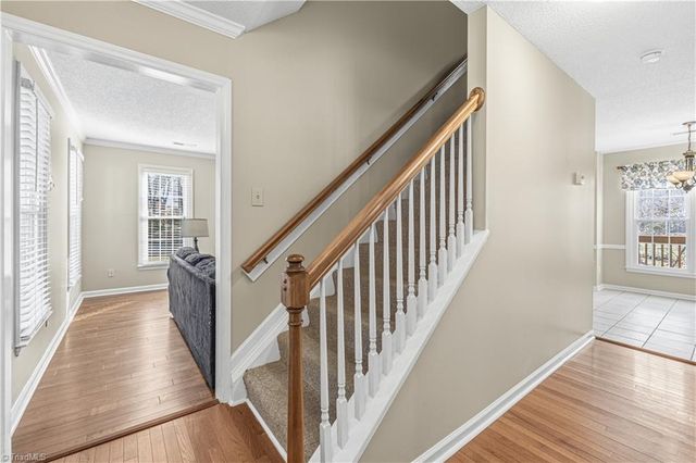 1713 Avenbury Court, Kernersville, NC 27284