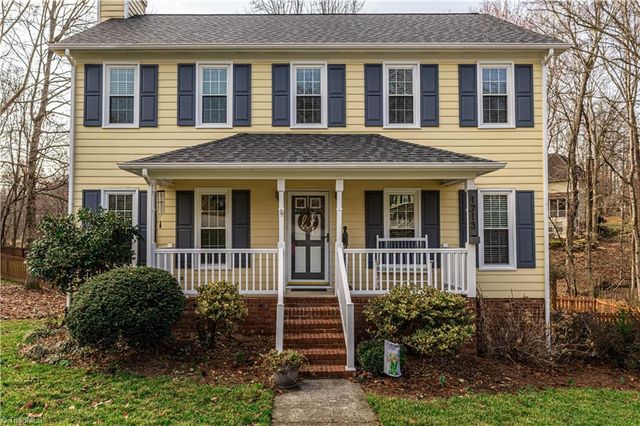 1713 Avenbury Court, Kernersville, NC 27284