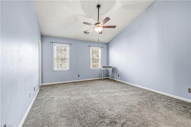 1713 Avenbury Court, Kernersville, NC 27284