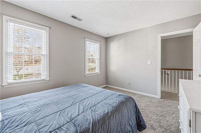 1713 Avenbury Court, Kernersville, NC 27284