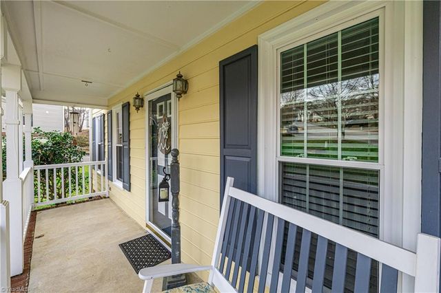 1713 Avenbury Court, Kernersville, NC 27284