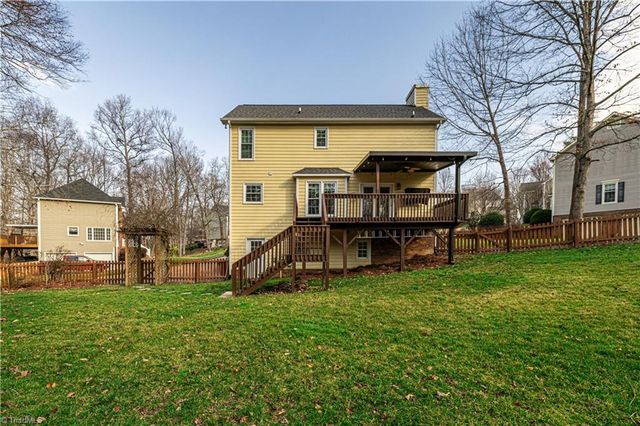 1713 Avenbury Court, Kernersville, NC 27284