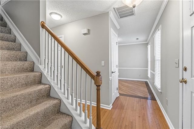 1713 Avenbury Court, Kernersville, NC 27284