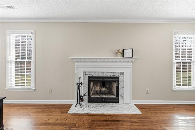 1713 Avenbury Court, Kernersville, NC 27284