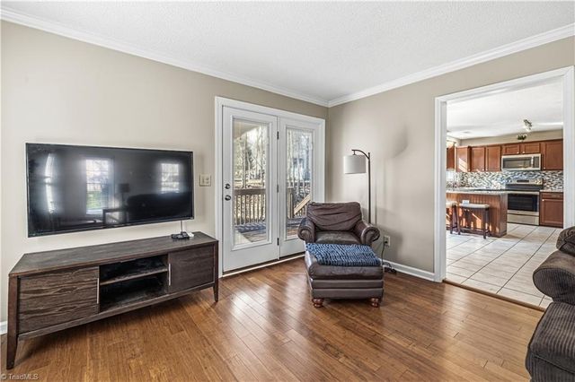 1713 Avenbury Court, Kernersville, NC 27284