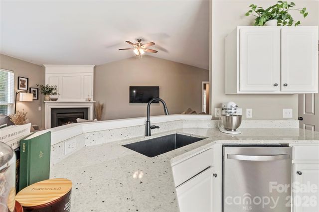 9400 Shepparton Drive, Huntersville, NC 28078