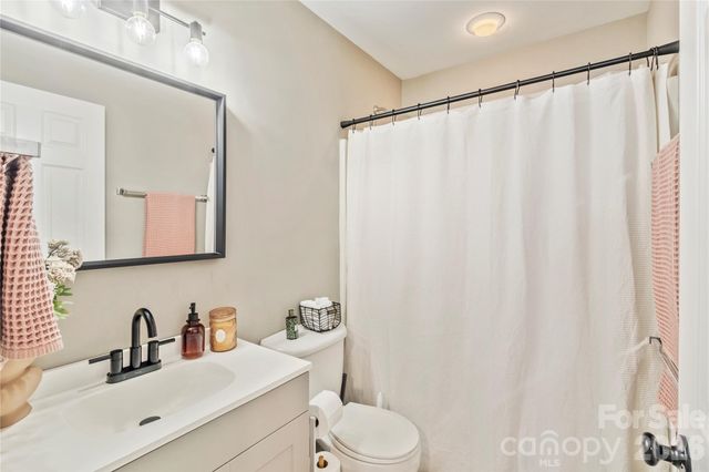 9400 Shepparton Drive, Huntersville, NC 28078
