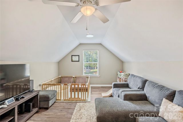 9400 Shepparton Drive, Huntersville, NC 28078