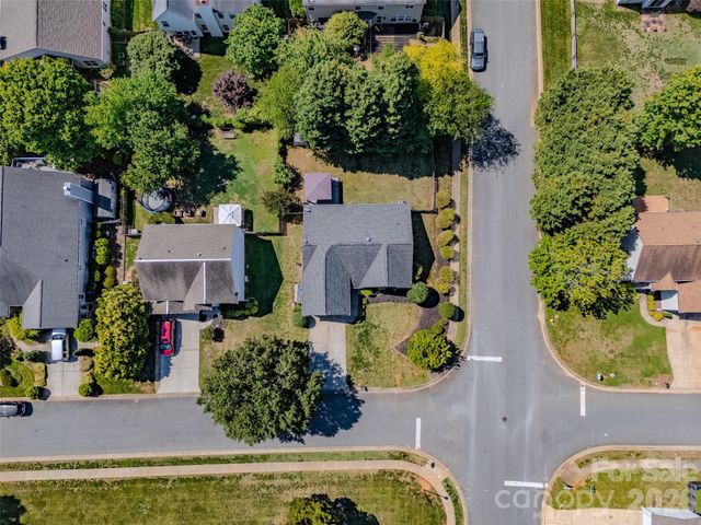 9400 Shepparton Drive, Huntersville, NC 28078
