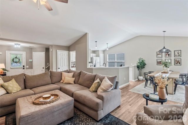 9400 Shepparton Drive, Huntersville, NC 28078