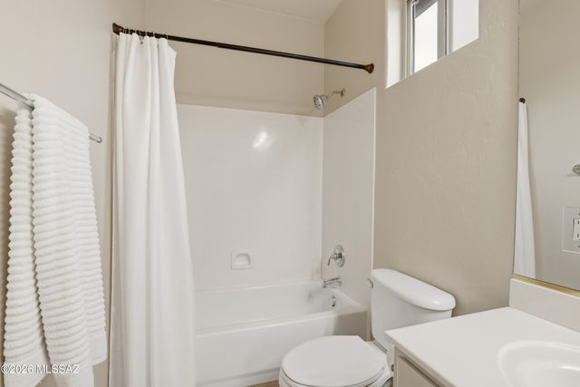 4333 N Sunset Cliff Drive, Tucson, AZ 85750