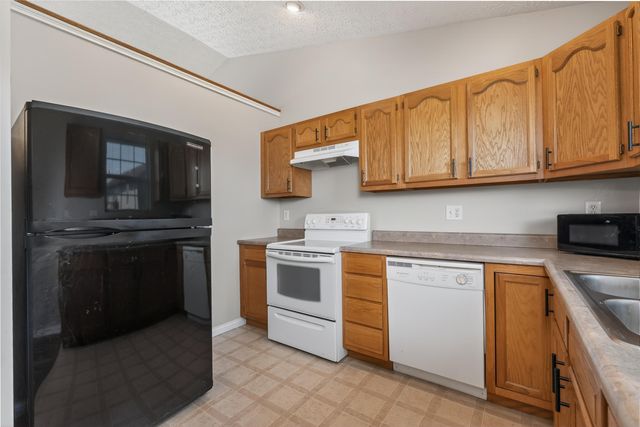 254 Redwood Drive, Dry Ridge, KY 41035