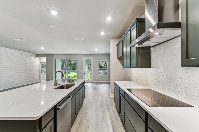 5966 SACRED OAK AVENUE, Mount Dora, FL 32757