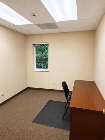 5455 Grand Avenue 302A, Gurnee, IL 60031