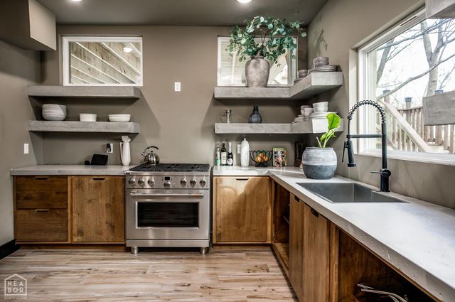 711 W Huntington Avenue, Jonesboro, AR 72401