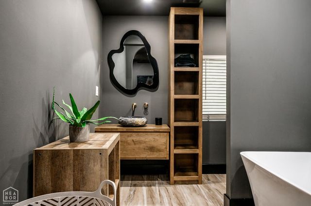 711 W Huntington Avenue, Jonesboro, AR 72401