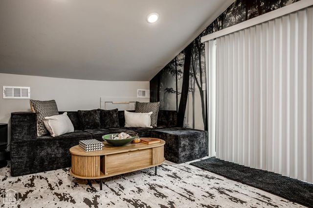 711 W Huntington Avenue, Jonesboro, AR 72401