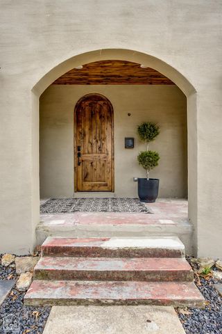 711 W Huntington Avenue, Jonesboro, AR 72401