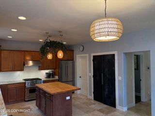 13125 W Curry Ridge Circle, Eagle River, AK 99577