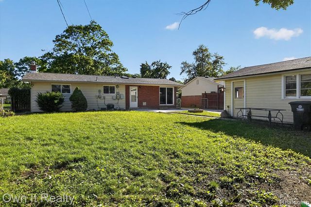 37110 Gilchrist Street, Westland, MI 48186
