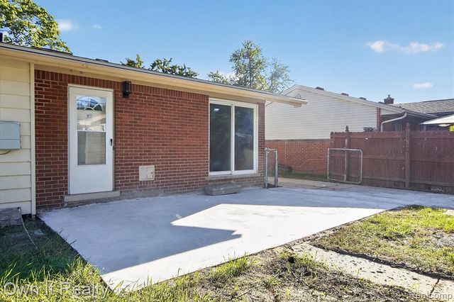 37110 Gilchrist Street, Westland, MI 48186