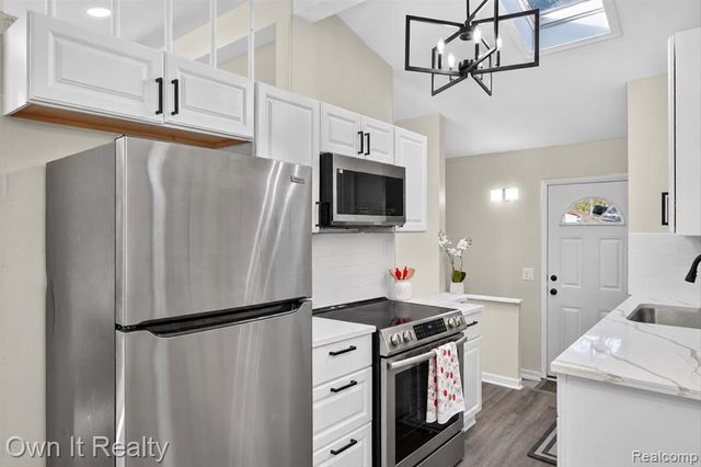 37110 Gilchrist Street, Westland, MI 48186