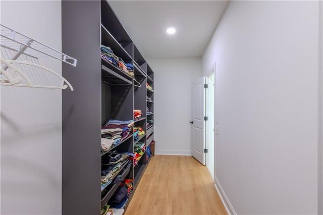 303 Tillman Pass, Woodstock, GA 30188