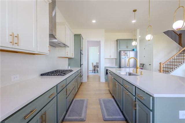 303 Tillman Pass, Woodstock, GA 30188